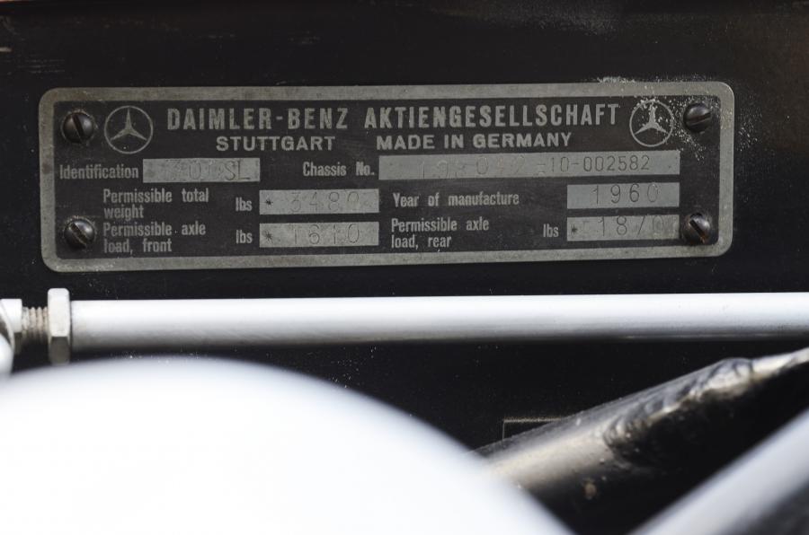  Mercedes-Benz 300 SL Roadster 1960 года  (фото 43 из 60)